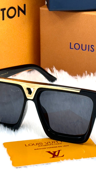 Premium Style Sunglasses – Trendy Designer-Inspired Shades for Men & Women
