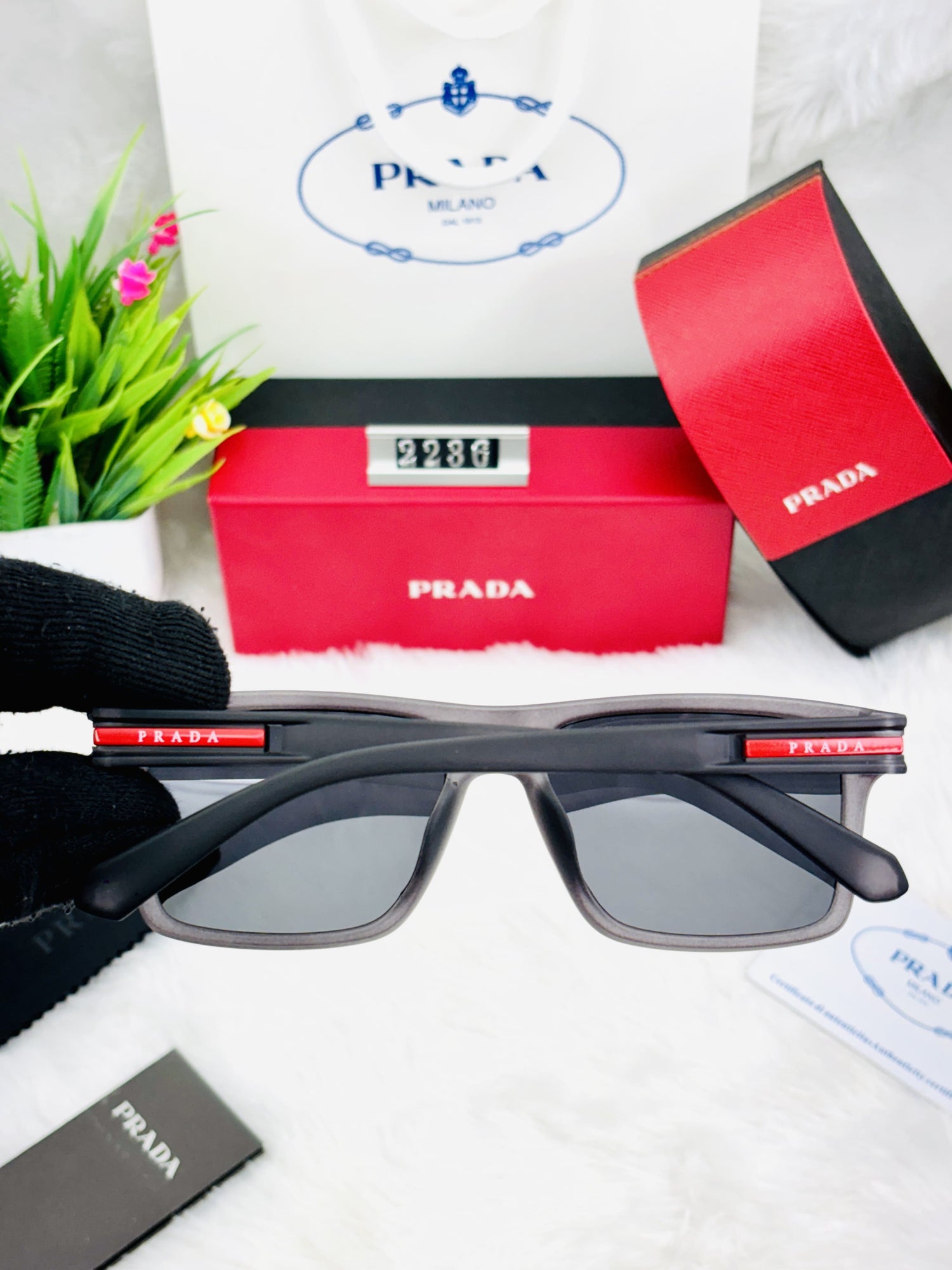 Premium Replica Prada Rectangle Sunglasses – Trendy Designer-Inspired Eyewear for Men