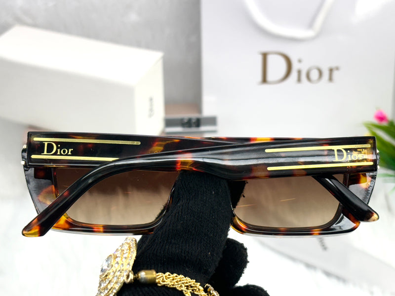Dior-Inspired Tortoise Shell Sunglasses – Premium Designer Replica for Men & Women