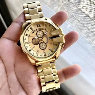 Luxury Gold Men's Chronograph Watch – Bold Design with Black & Gold Dial Options